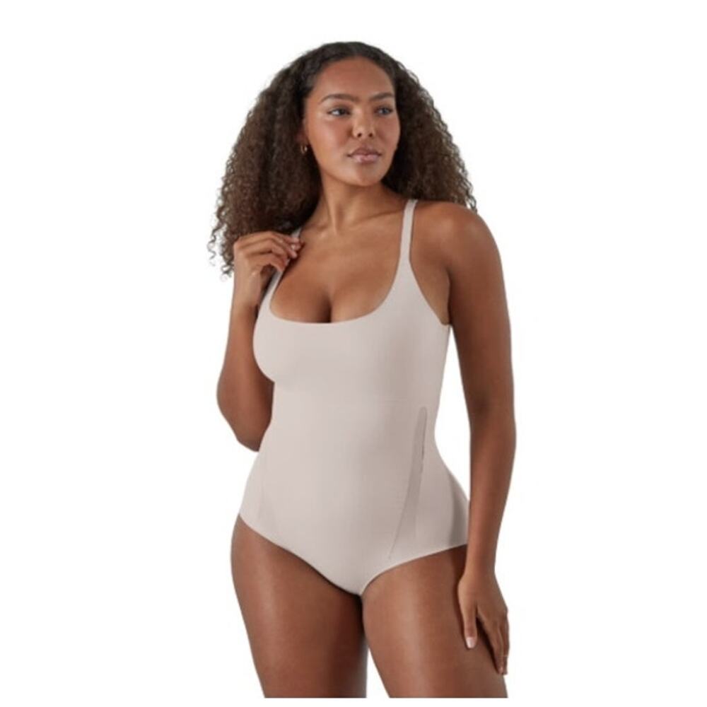 Maidenform Women's Shapewear Bodysuit - Beige